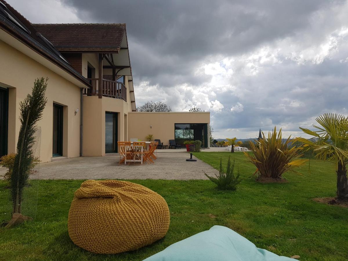 Magnifique Villa Avec Piscine Interieure Saint-Pois Exterior foto